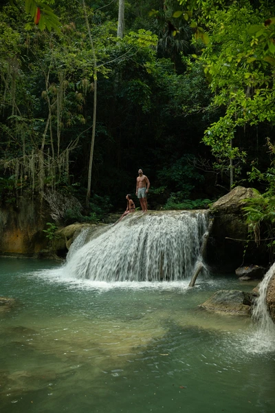 --- 1 Día --- Pasadía Montes de Oca