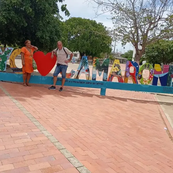 --- 1 Día --- Pasadía en Camarones Flamencos Rosados